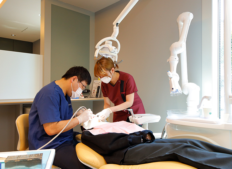 矯正治療だけでなく総合的な歯科治療が可能